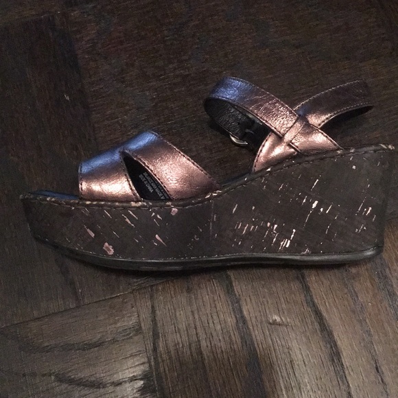 Born platform pewter sandals. Worn twice. - Picture 3 of 8